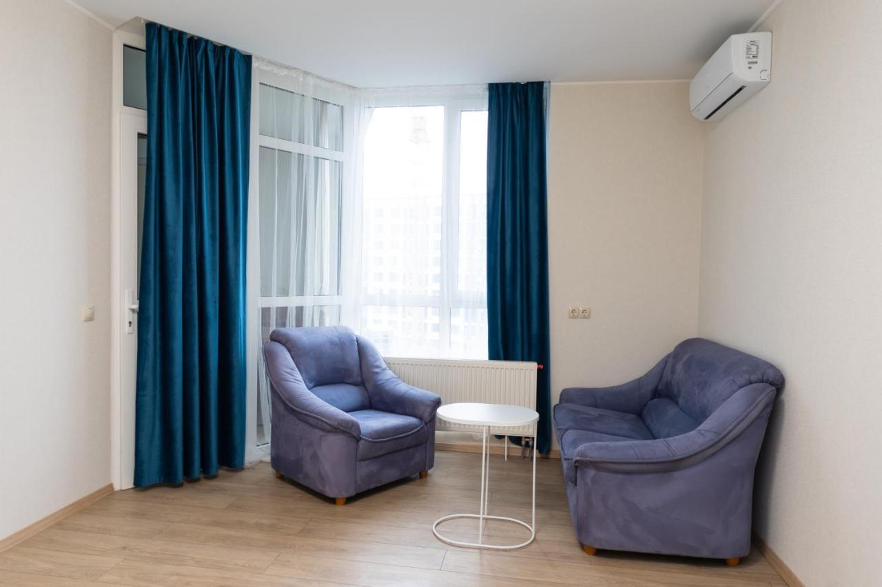 Апартаменты На Центральной Улице Kiev Exterior foto